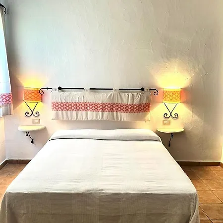Residenze Alba Smeralda Апартаменты *
